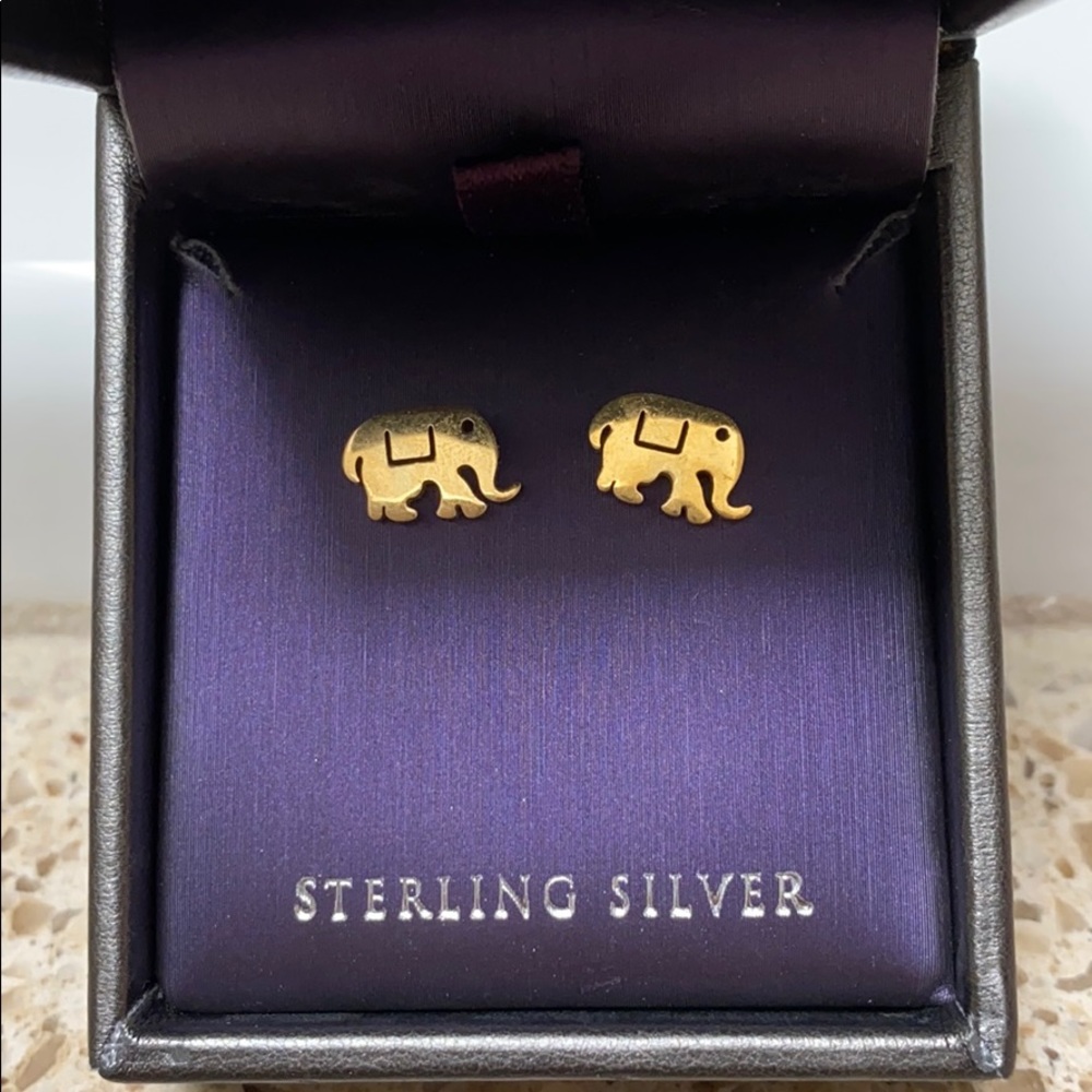 NWT Contessa Di Capri sterling silver earrings